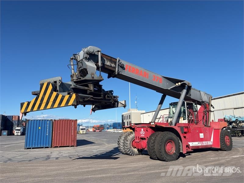  CVS F378.5 Container Reach Stacker شاحنات ذات رافعات شوكية تعمل بالكهرباء