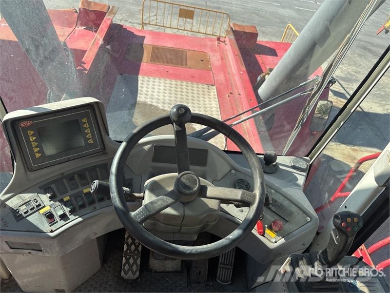  CVS F378.5 Container Reach Stacker شاحنات ذات رافعات شوكية تعمل بالكهرباء