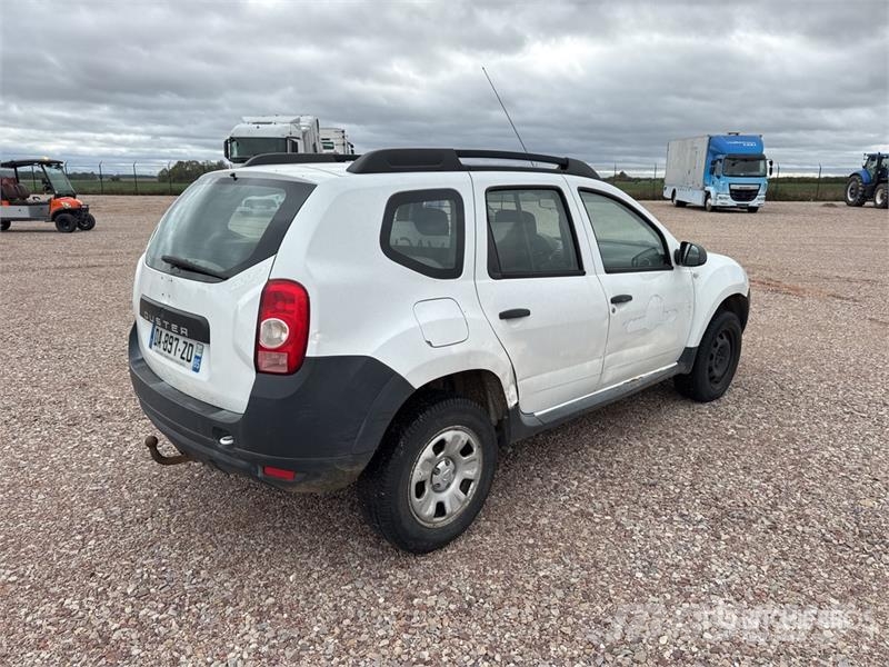 Dacia DUSTER 4WD SUV (Inoperable) Automobili