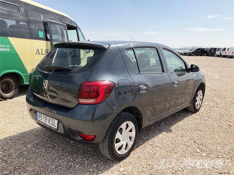 Dacia Sandero Automobile Voiture