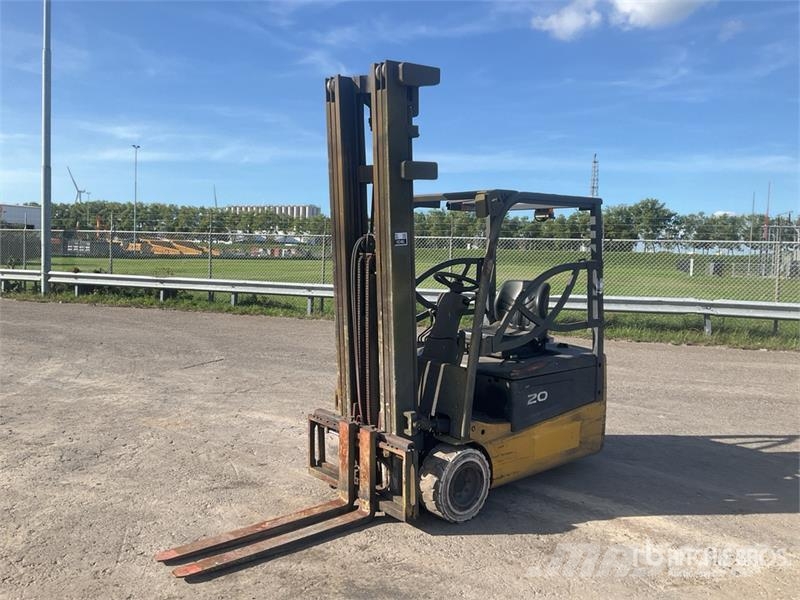 Daewoo B20T-5 2000 kg Electric Forklift Chariots élévateurs électriques