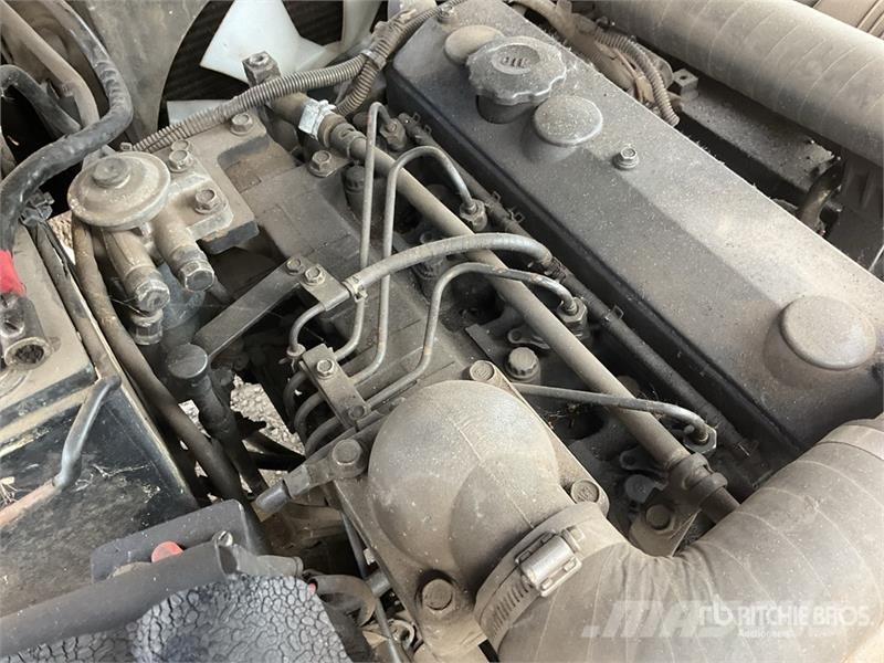 Daewoo D300 شاحنات ذات رافعات شوكية - أخرى