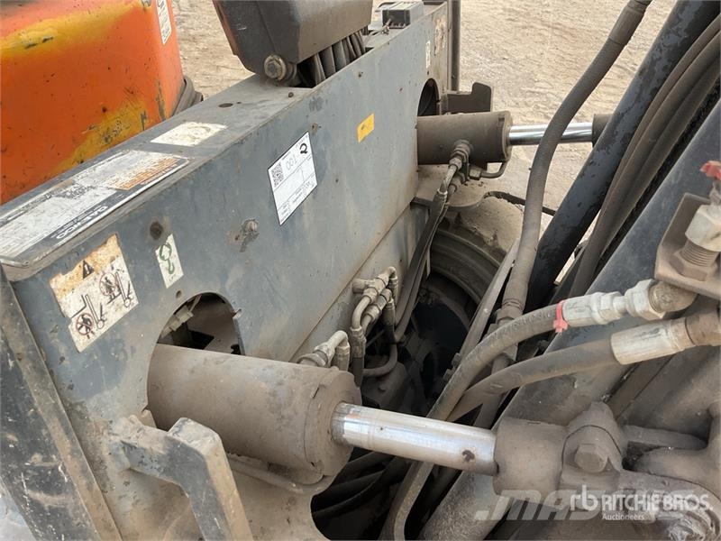 Daewoo D300 شاحنات ذات رافعات شوكية - أخرى