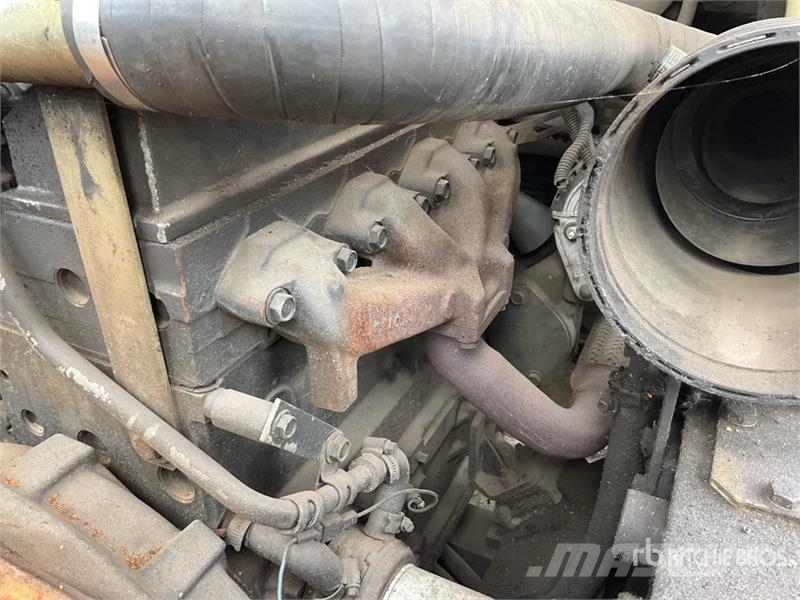 Daewoo D300 شاحنات ذات رافعات شوكية - أخرى