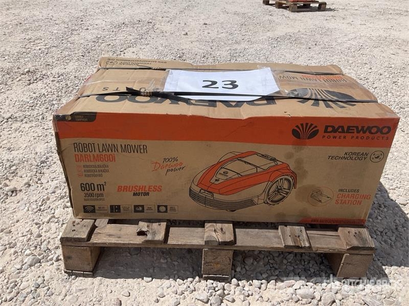 Daewoo DARLM600I Lawn Mower (Unused) Päältäajettavat ruohonleikkurit