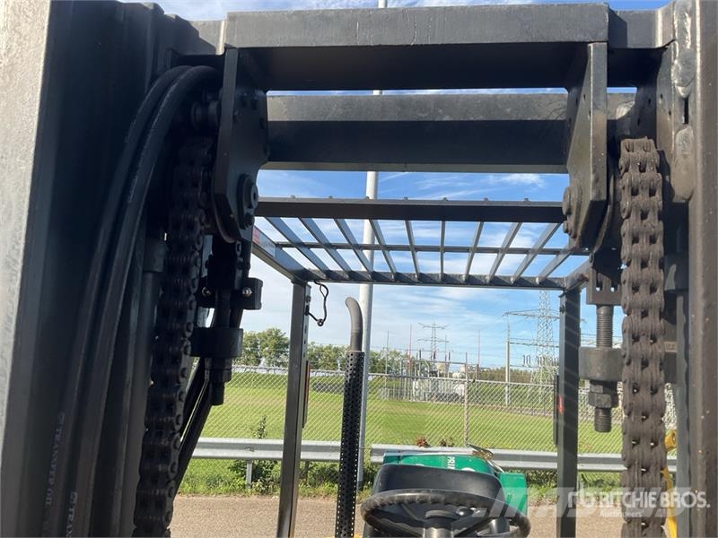 Daewoo G25E Diger