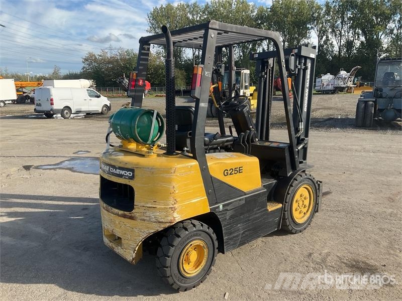 Daewoo G25E Diger