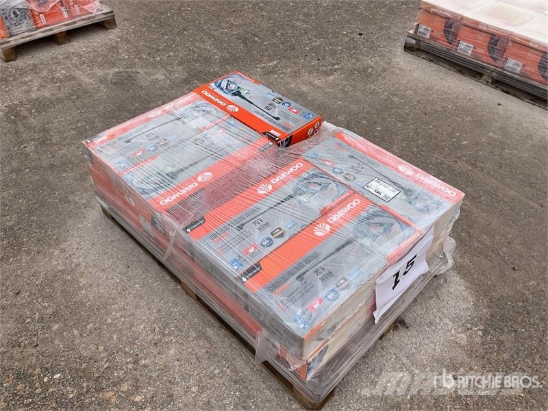 Daewoo of (12) Daewoo DALPW18-1 Pressure Washer (Unused) Düsük basinçli yikama makinalari