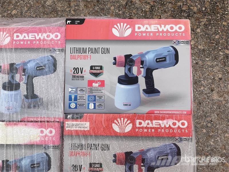 Daewoo of (16) Daewoo DALPG18Y-1 Paint Striper (Unused) معدات البناء - غير ذلك