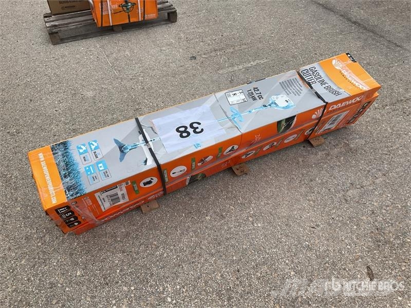 Daewoo of (2) Daewoo DABC430C Brush Cutter (Unused) Мульчирователи