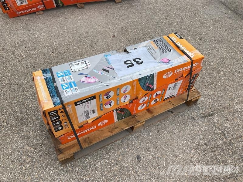Daewoo of (2) Daewoo DAMT430 Brush Cutter (Unused) Мульчирователи