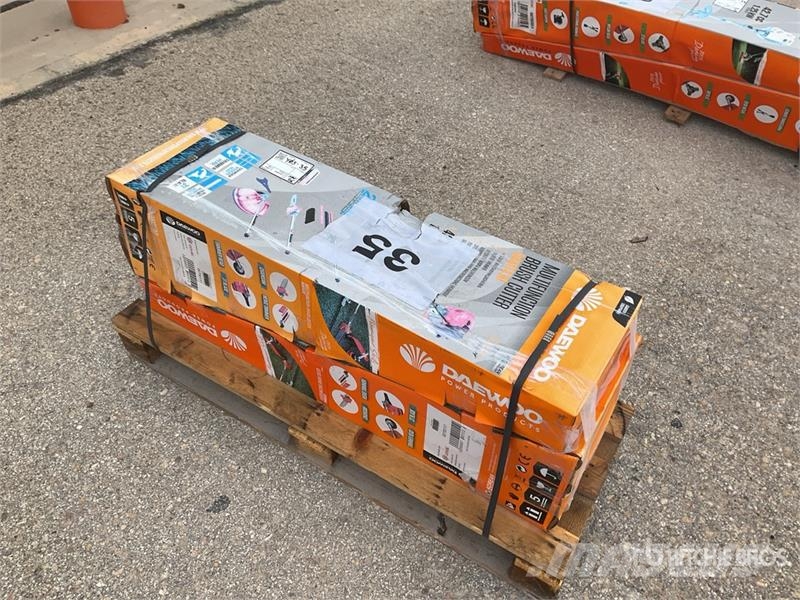 Daewoo of (2) Daewoo DAMT430 Brush Cutter (Unused) Мульчирователи
