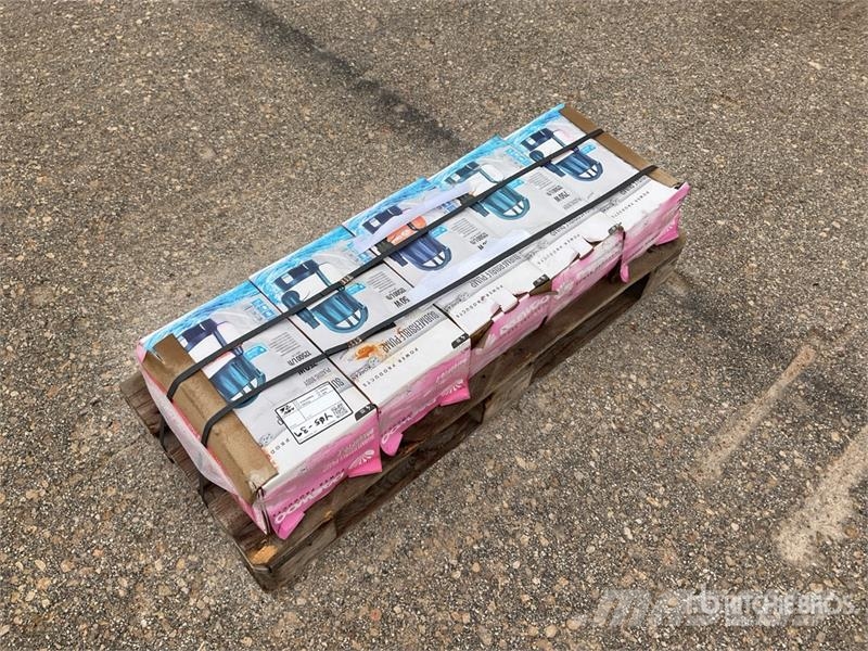 Daewoo of (5) Daewoo DAEQDP70P Water Pump (Unused) Su pompalari