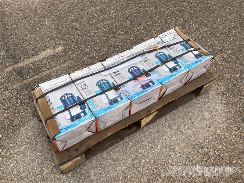 Daewoo of (5) Daewoo DAEQDP70P Water Pump (Unused) Su pompalari