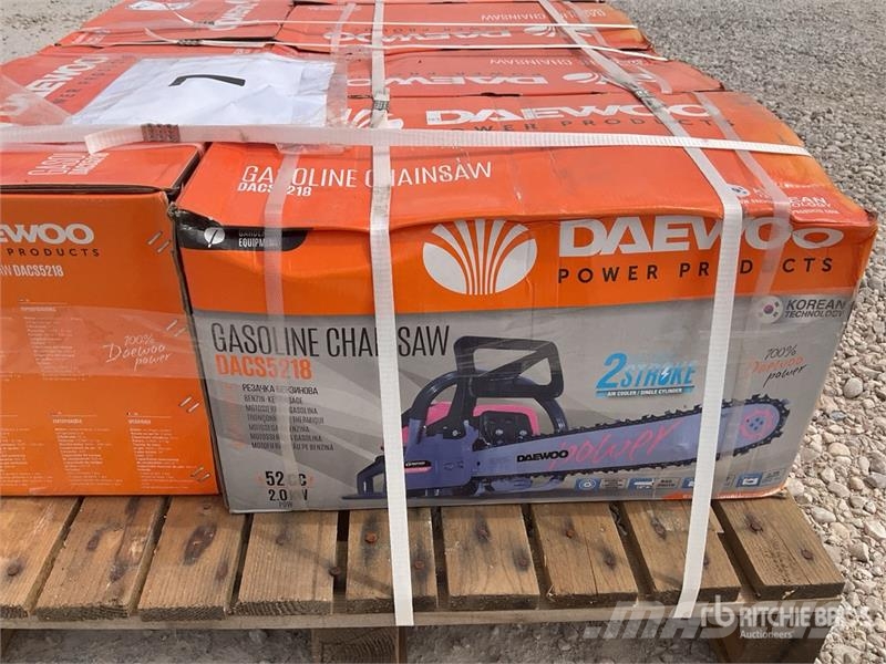 Daewoo of (6) Daewoo DACS5218 Chain Saw (Unused) Moottori- ja raivaussahat