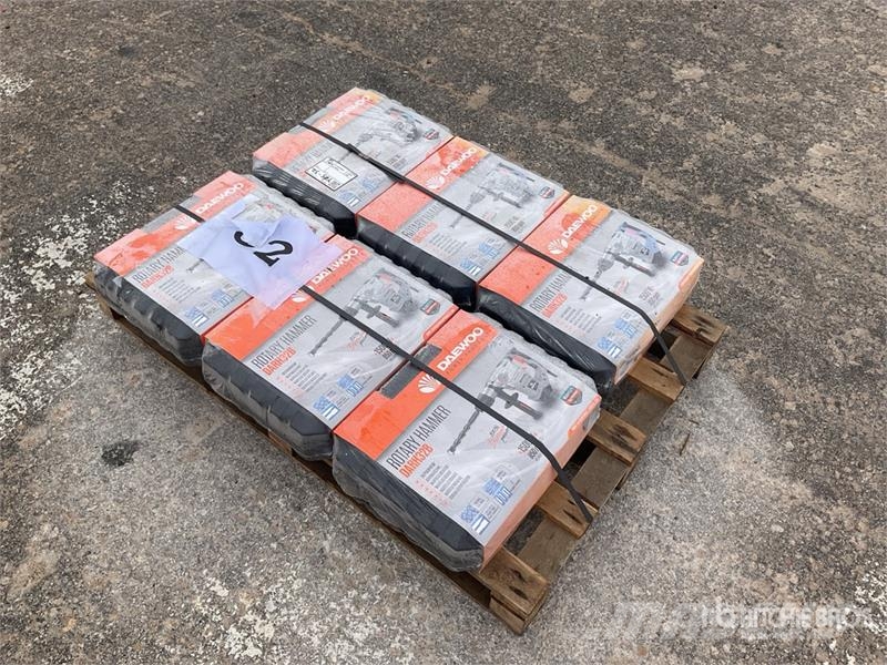 Daewoo of (6) Daewoo DARH32B Rotary Hammer (Unused) معدات البناء - غير ذلك