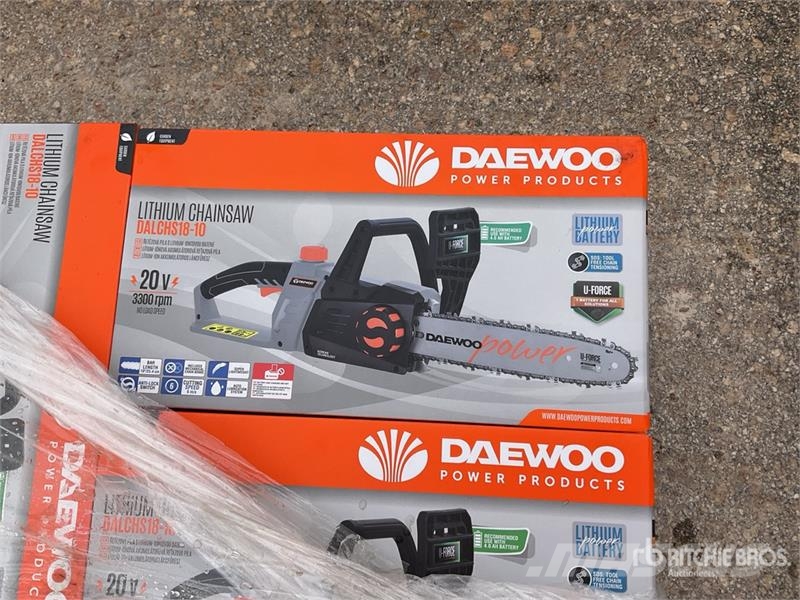 Daewoo of (7) Daewoo DALCHS18-10 Chain Saw (Unused) Motosserras e serras de limpeza