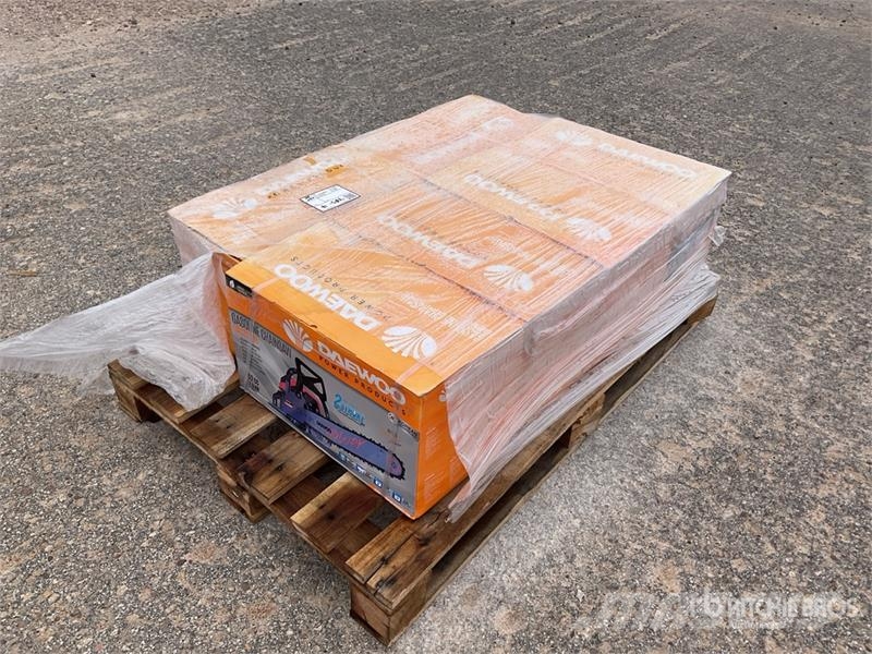 Daewoo of (8) Daewoo DACS5218 Electric Chain Saw (Unused) Motosserras e serras de limpeza