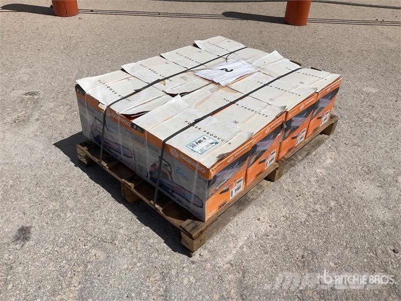 Daewoo of (8) Daewoo DACS4516 Chain Saw (Unused) Moottori- ja raivaussahat