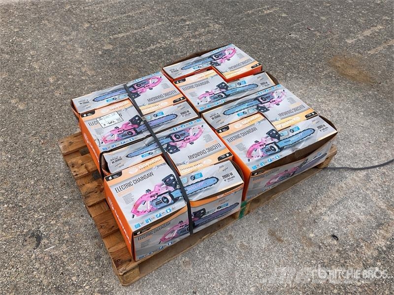 Daewoo of (8) Daewoo DCS2016E Electric Chain Saw (Unused) Motorlu testereler ve temizleme testereleri