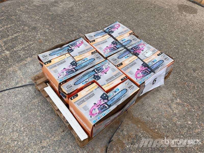 Daewoo of (8) Daewoo DCS2016E Electric Chain Saw (Unused) Motorlu testereler ve temizleme testereleri