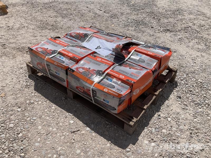 Daewoo of Daewoo DCS2016E Chain Saw (Unused) Moottori- ja raivaussahat
