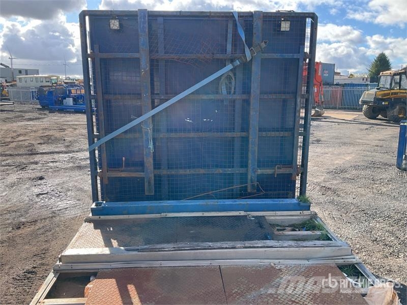 DAF 6x2 Sleeper Flatbed Truck w/Crane Palfinger Knuckl Camiones grúa