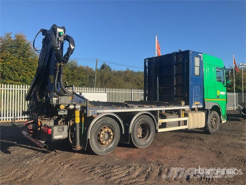 DAF 6x4 Flatbed Truck w/Palfinger Q150Z Knuckle Boom Crane trucks