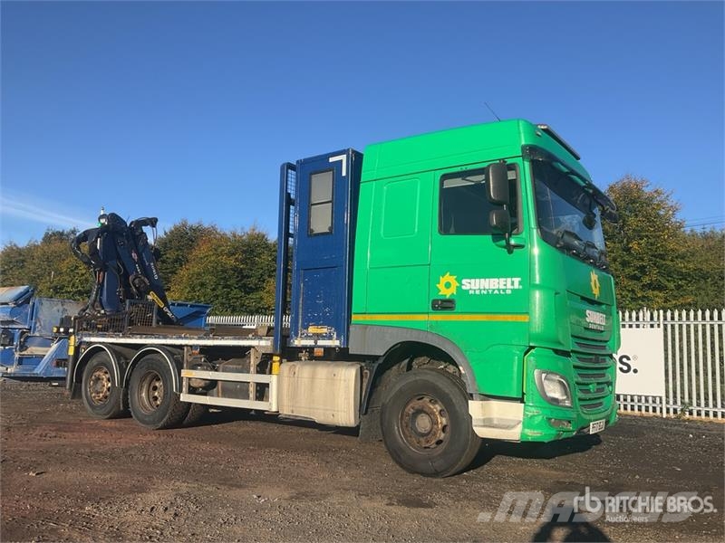 DAF 6x4 Flatbed Truck w/Palfinger Q150Z Knuckle Boom Crane trucks