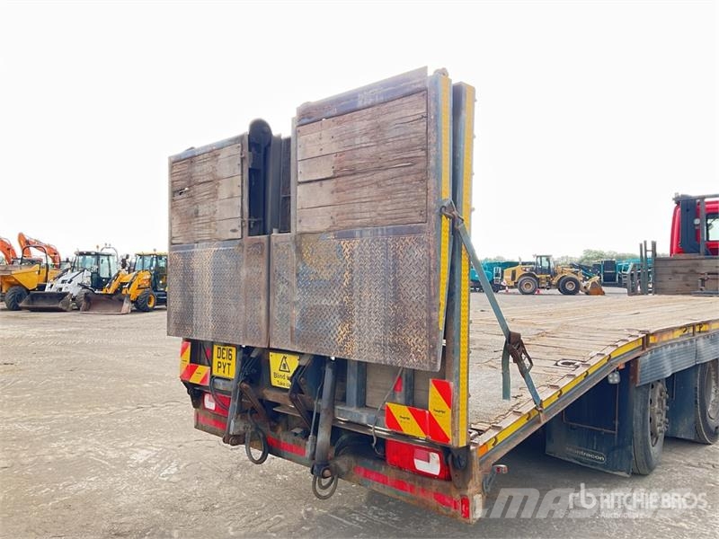 DAF CF440 8x2 Twin-Steer Beavertail Flatbed Truck Lava-kuorma-autot