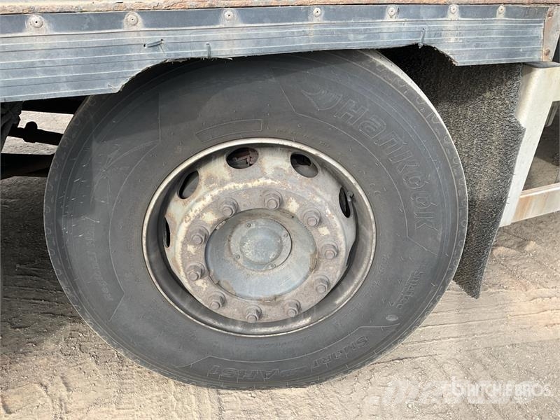 DAF CF440 8x2 Twin-Steer Beavertail Flatbed Truck Lava-kuorma-autot
