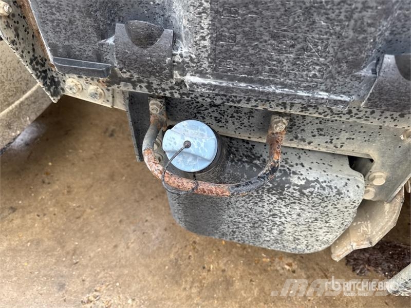 DAF CF85.410 4x2 Tracteur Routier Cabine Couchette S/A وحدات الجر