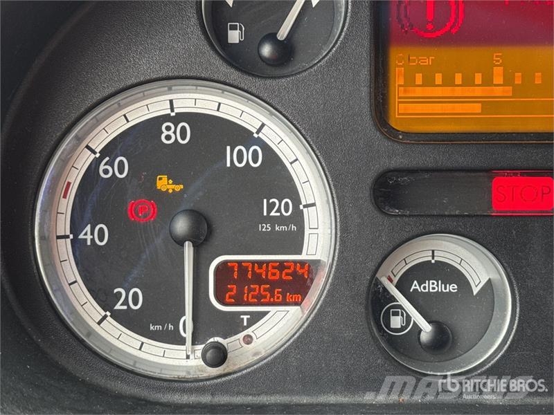 DAF CF85.410 4x2 Tracteur Routier Cabine Couchette S/A وحدات الجر