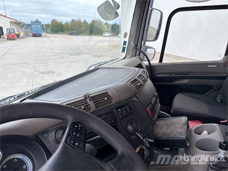 DAF CF85.410 8x4 Camion Benne Tri/A Dump Truck Billenő teherautók