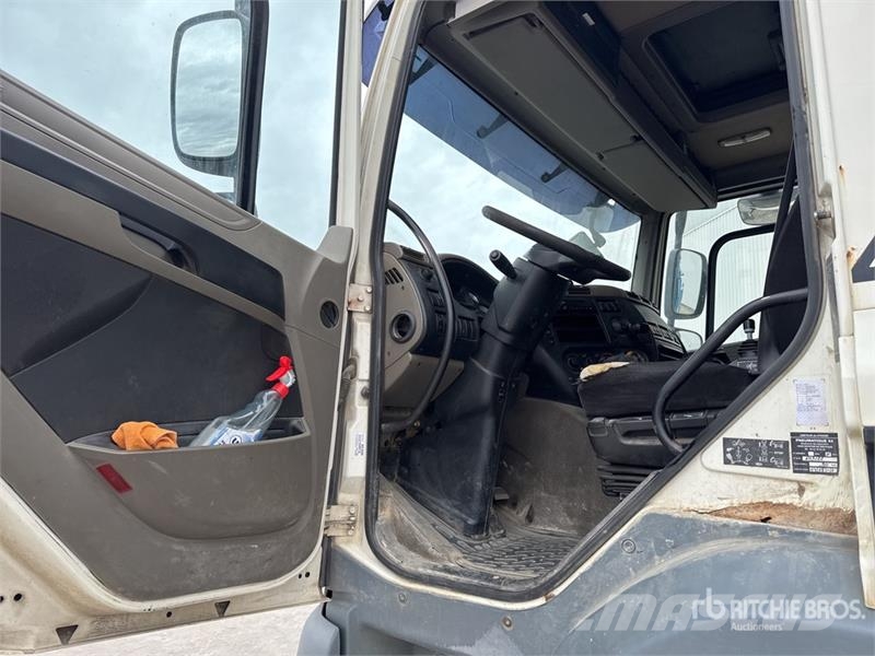 DAF CF85.410 8x4 Camion Benne Tri/A Dump Truck Billenő teherautók