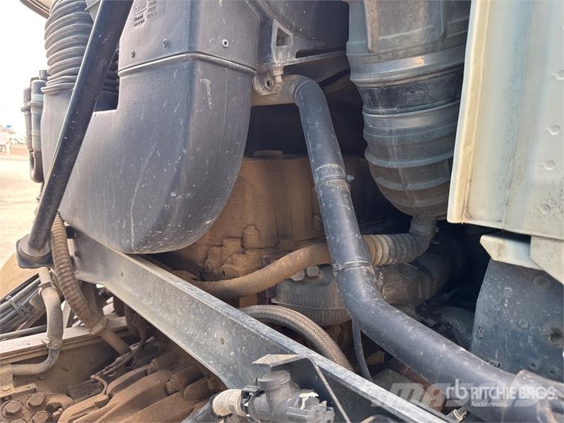 DAF CF85.410 8x4 Camion Benne Tri/A Dump Truck Billenő teherautók