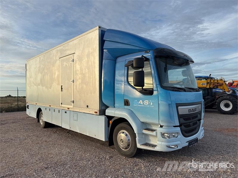 DAF LF Van Truck Bakwagens met gesloten opbouw