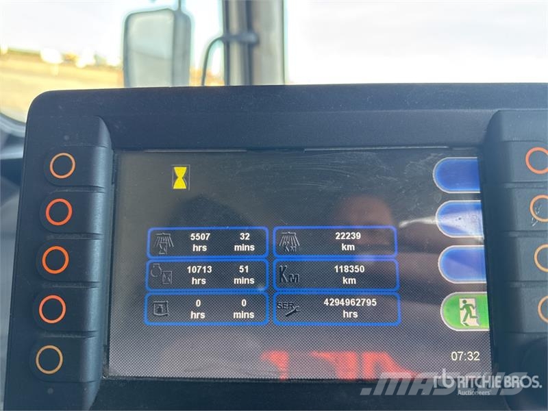 DAF on DAF LF 180 Camion Balayeuse Sweeper Truck Tänavapuhastusveokid