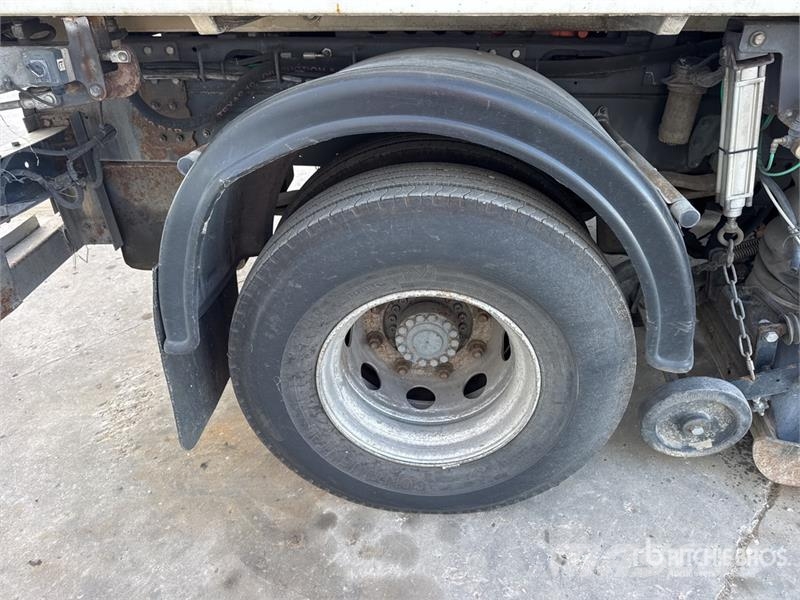 DAF on DAF LF 180 Camion Balayeuse Sweeper Truck Tänavapuhastusveokid