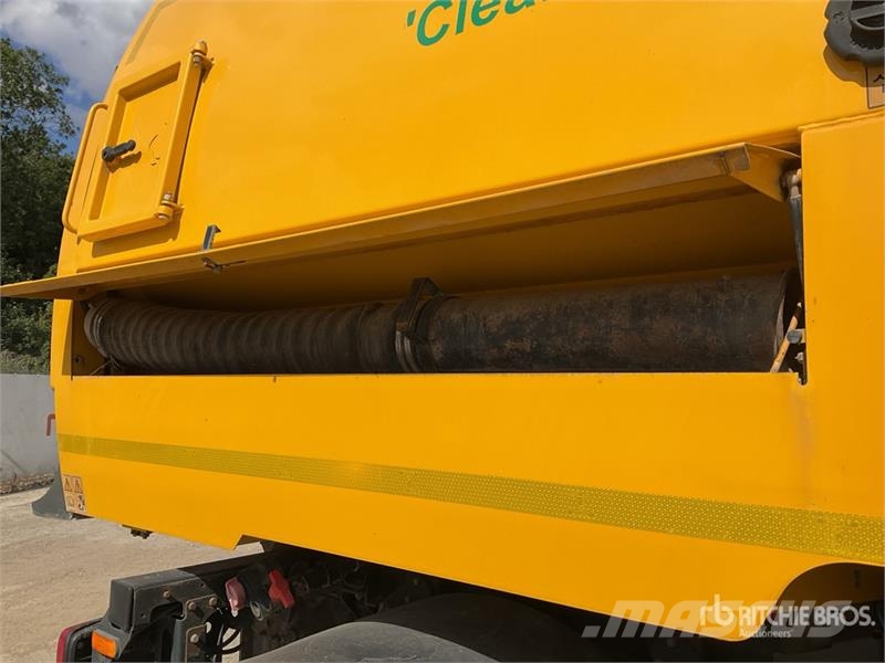DAF on DAF LF230FA Sweeper Truck Sweeper trucks