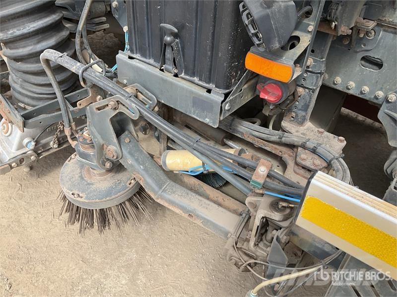 DAF on DAF LF230FA Sweeper Truck Sweeper trucks