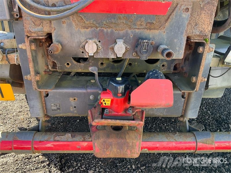 DAF Q150Z Easy fold. Knuckle Boom on DAF 6x2 Sleeper F Crane trucks