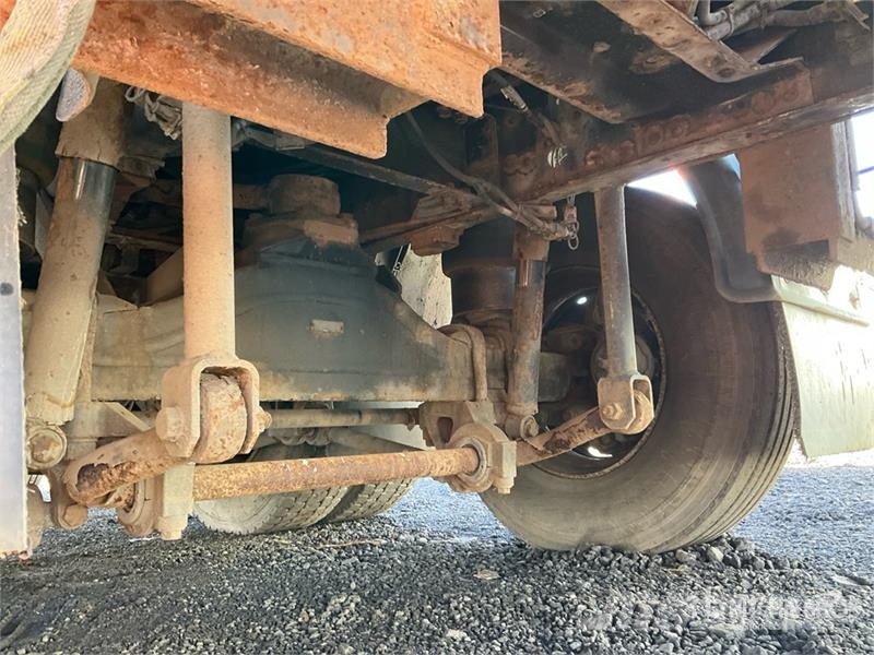 DAF Q150Z Easy fold. Knuckle Boom on DAF 6x2 Sleeper F Crane trucks