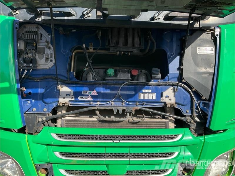 DAF Q150Z Easyfold 4800 kg Knuckle Boom on DAF XF440 6 شاحنات الرافعات