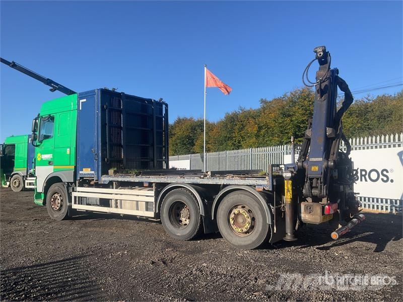 DAF Q150Z Easyfold 4800 kg Knuckle Boom on DAF XF440 6 クレーントラック、ユニック車