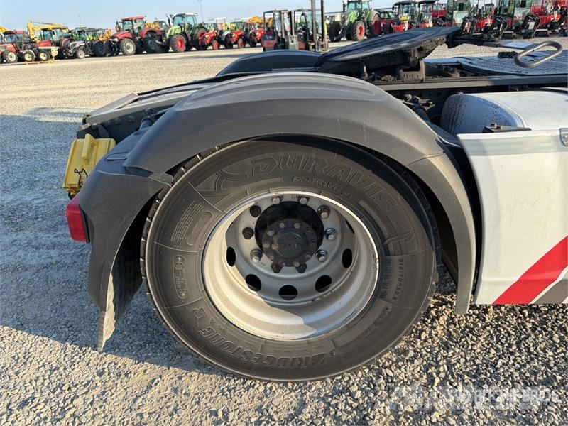 DAF XF 460 FT 4x2 S/A Sleeper Truck Tractor Влекачи