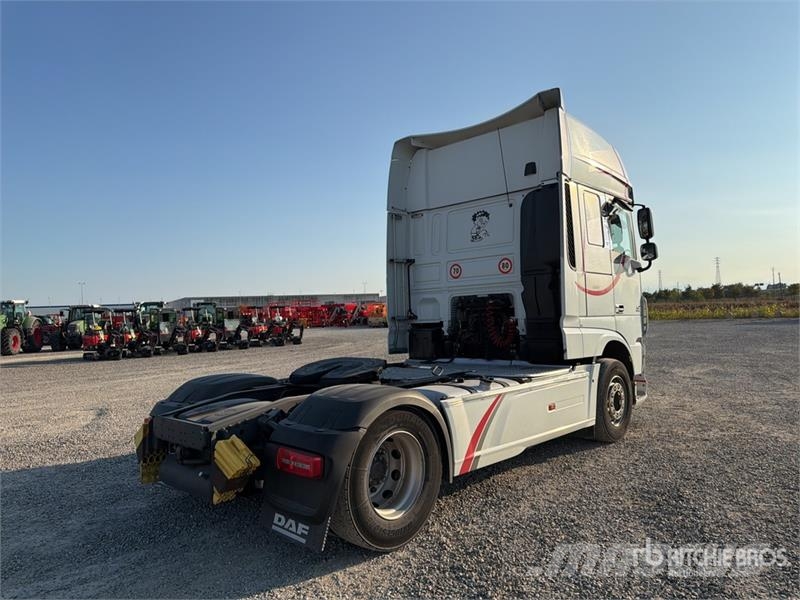 DAF XF 460 FT 4x2 S/A Sleeper Truck Tractor Влекачи