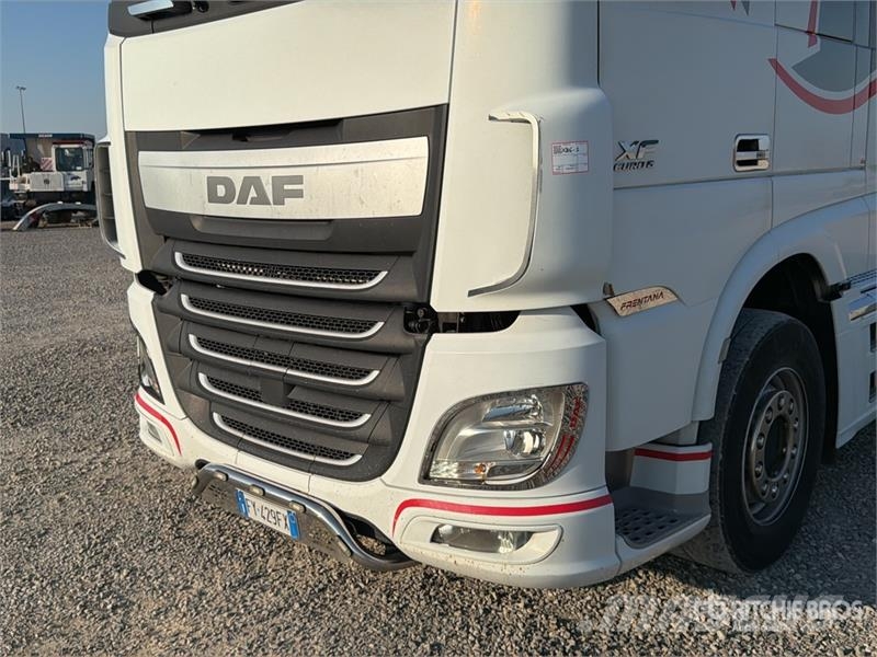 DAF XF 460 FT 4x2 S/A Sleeper Truck Tractor Влекачи