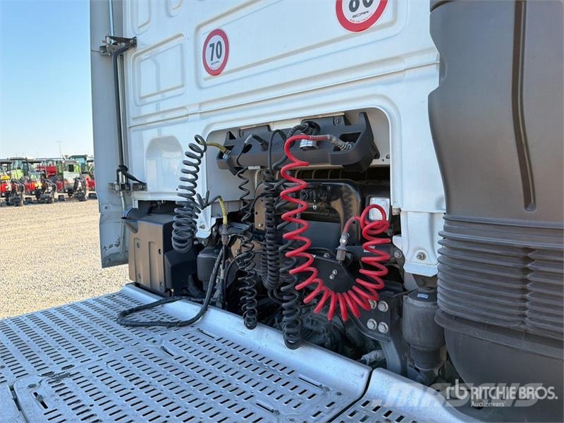 DAF XF 460 FT 4x2 S/A Sleeper Truck Tractor Влекачи