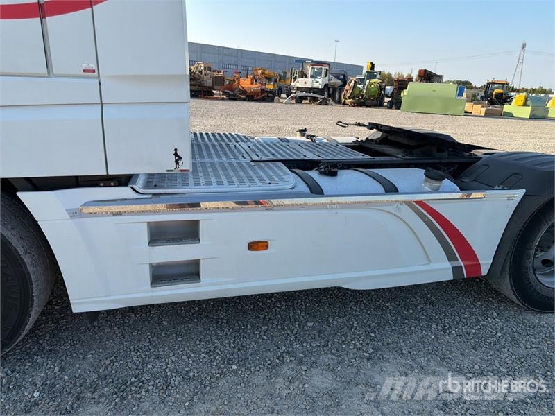 DAF XF 460 FT 4x2 S/A Sleeper Truck Tractor Влекачи